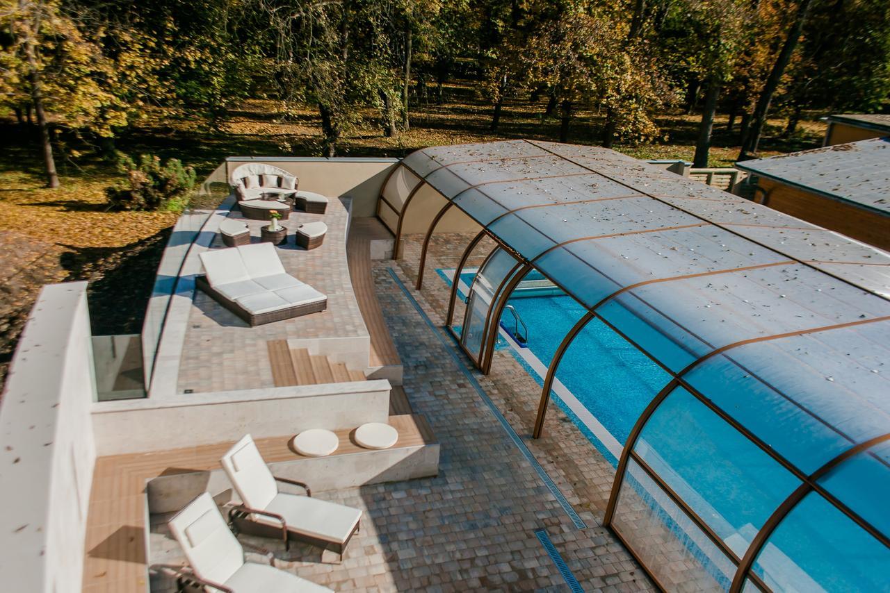 Fonix Wellness Resort Csitár Dış mekan fotoğraf