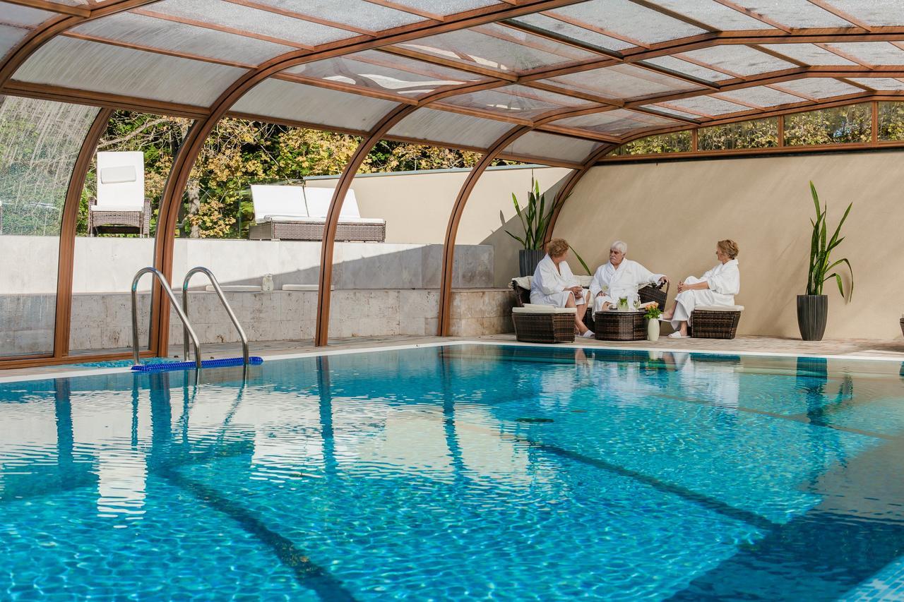 Fonix Wellness Resort Csitár Dış mekan fotoğraf